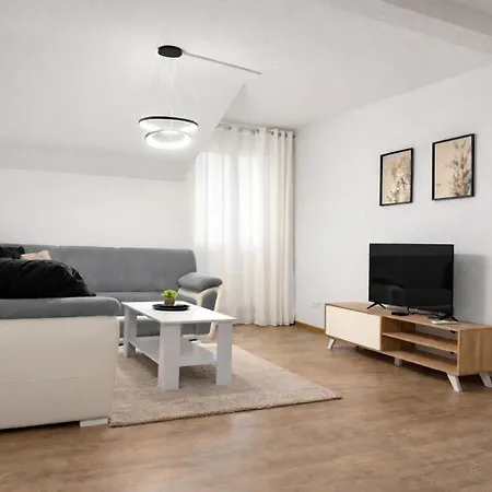 Sun & Moon Apartment